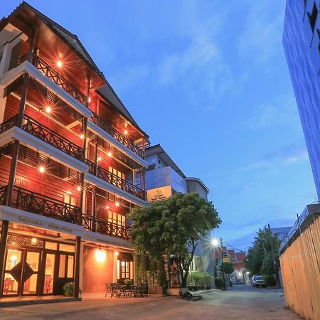 Phongsavath Boutique Hotel В'єнтьян Екстер'єр фото
