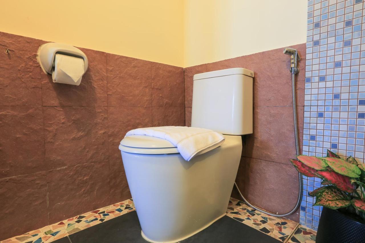 Phongsavath Boutique Hotel В'єнтьян Екстер'єр фото